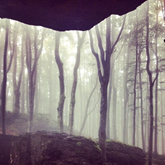 pranzo in grotta sul crinale